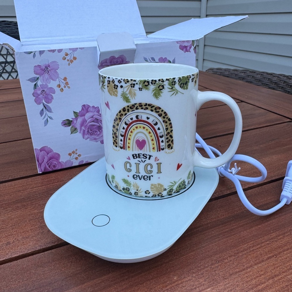 Gigi Mug & Warmer Set – Rainbow Heart Design | Grandma Gift, Christmas Gift NWT - Picture 3 of 8